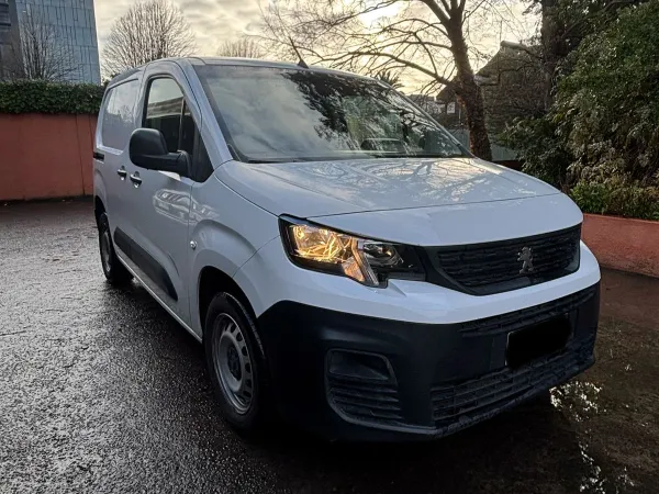 Peugeot Partner 1.5 Diesel  2023 usado en venta
